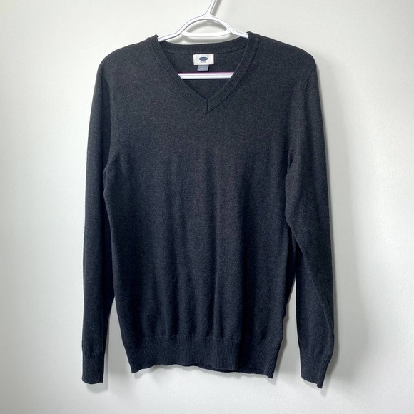 2 Old Navy V-neck Sweaters - Picture 3 of 12